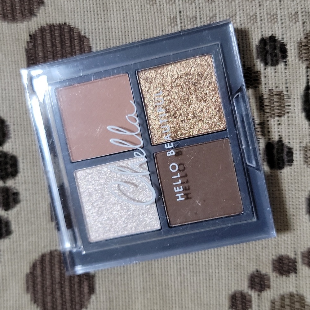 Chella Hello Beautiful La Vie Neutral Eyeshadow Palette Eyeshadow Quad